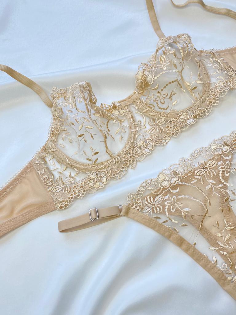 Krem Dantelli Bralet Tanga Takım