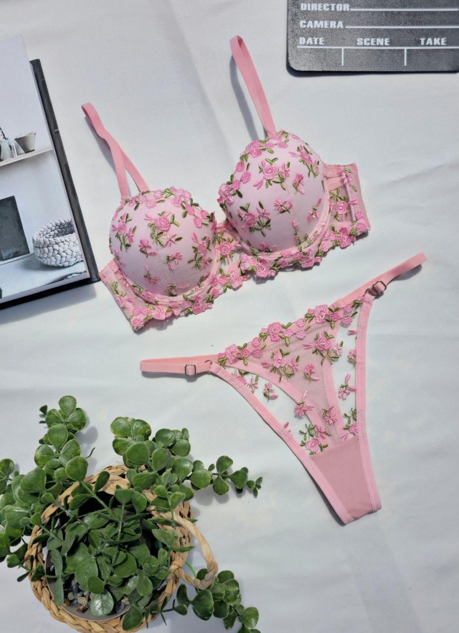 Pembe Çiçekli Destekli Sütyen Takımı Pembe İç Çamaşır Çiçekli Sütyen Tanga Set