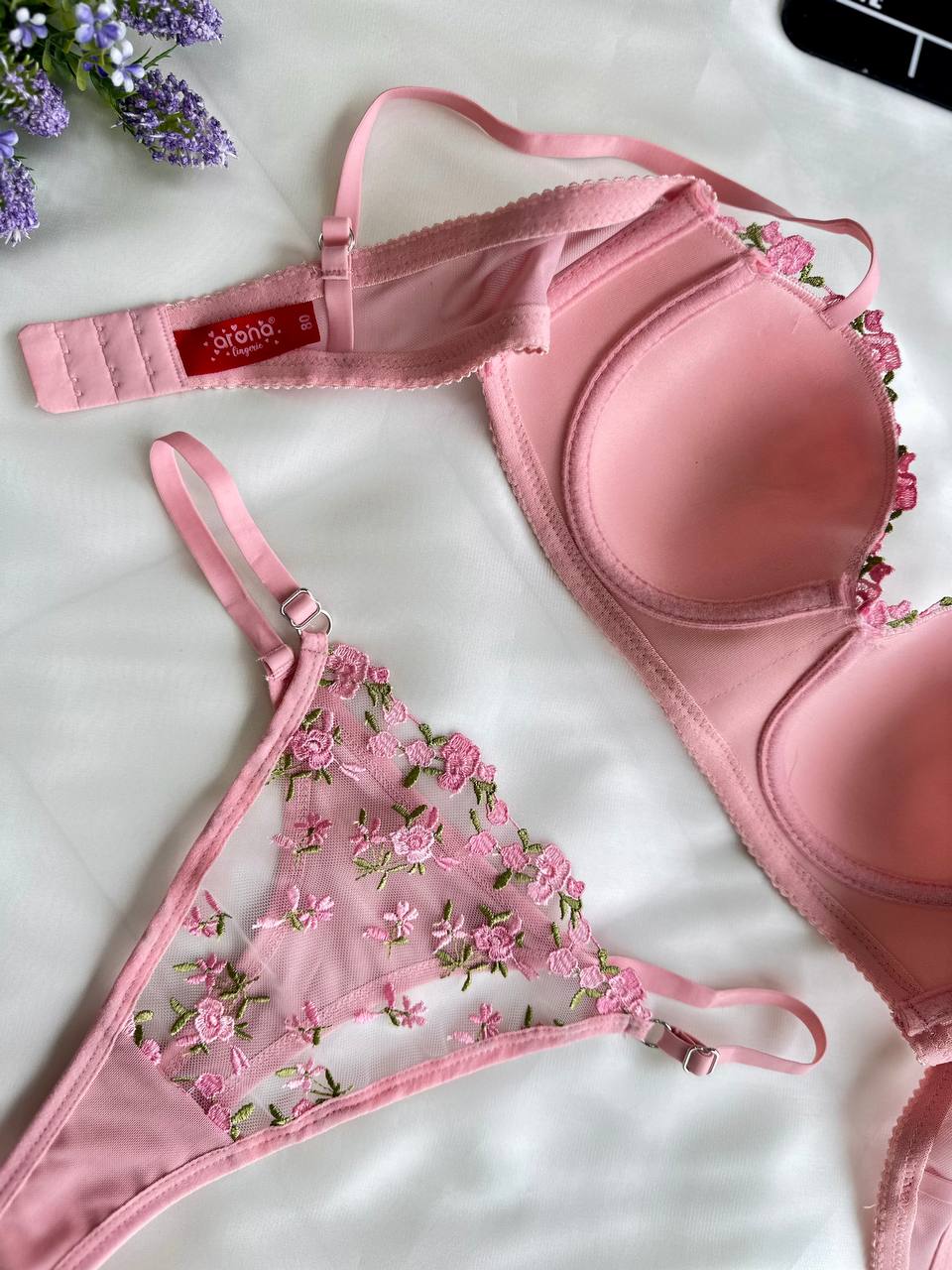 Pembe Dantelli ÇiçekliPedli Sütyen Takımı Seti Çiçek Desenli Bralet Kadın Desteksiz Sütyen Tanga Set