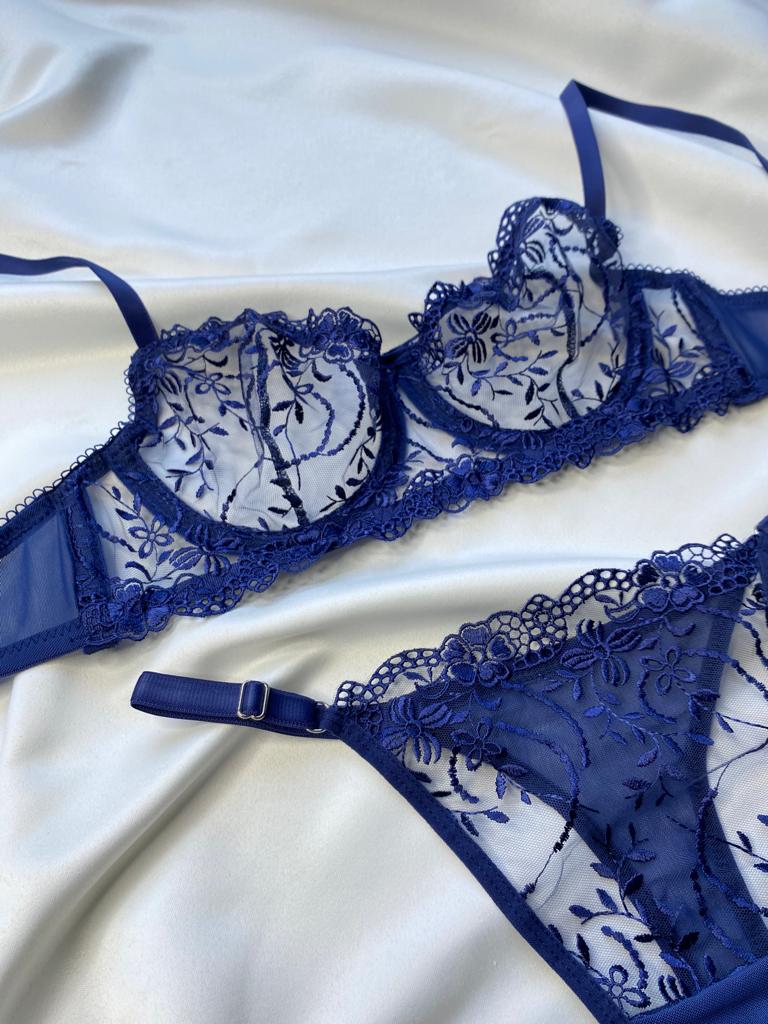 Lacivert Dantel Bralet Tanga Takım